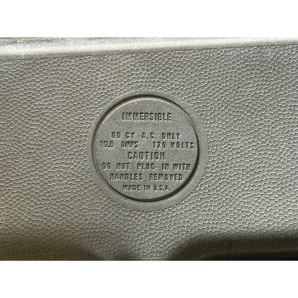 Presto Mid-century Style High Dome Electric Skillet 15”x 11” - Picture 6 of 8